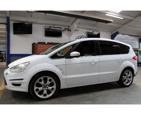 Make &amp; Model: Ford S-Max Titanium TDCIDate of Reg: SA12 MPUColour: Whitecc: 2179MoT: 04-06-2022Fuel Type: DIESELMileage: 