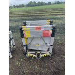 Linia Fold Up Work Platform