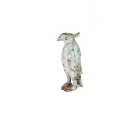 A Chinese Jadeite model of a parrot, early 20th century, 15cm high  民國 翡翠鸚鵡 Provenance:   From a Private Collection     Condi