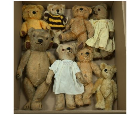 Assortment of vintage teddy bears including Chiltern, Chad Valley and others, largest 18"/46cm, smallest 10"/25cm.