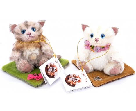 Heidi Schaefer (Germany) artist designed EDE cats x two, exclusive to teddy bears of Whitney including: (1) Blizzard, LE 2/5 