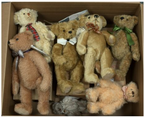 Dean's Rag Book: assortment of teddy bears, all with swing labels, some with boxes, Good Plus to Excellent, slight odour due 