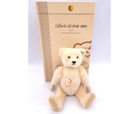 Steiff white mohair Barle PB 1905 replica teddy bear, white tag 404122, LE 3000, 2005, white mohair, with chest tag (faded), 