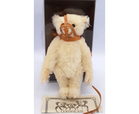 Steiff white muzzle bear replica 1908, white tag 406126 (0174-35), LE 2415/6000, white mohair, certificate, Excellent, within