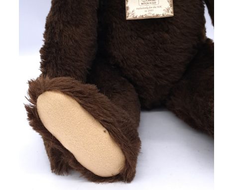 Steiff British Collectors 1907 replica teddy bear, white tag 406065, dark brown mohair, 1993, LE 3000, with chest tag and cer