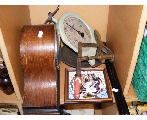An oak cased Nelson hat mantel clock, together with vintage Salter scales and other collectables 