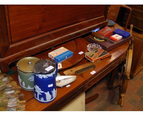 A sundry lot containing vintage games, tools and two Wedgwood Jasper ware ceramics 