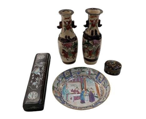 A pair of early 20th century Chinese crackle glazed vases, decorated with scenes of warriors, both height 24.5cm, a small Chi