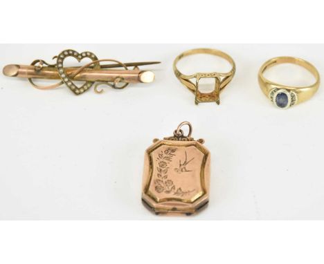 Four items of 9ct gold jewellery comprising a ring with bezel set blue stone, size L, a 9ct gold ring (missing stone), size N