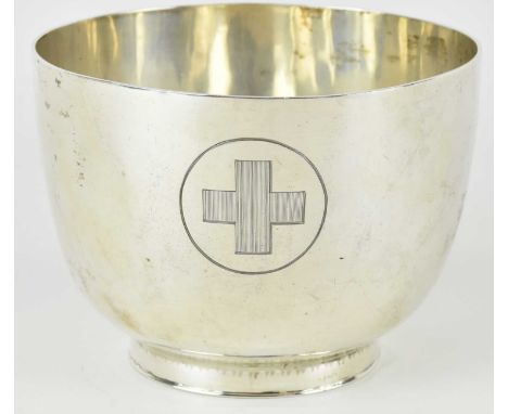 MAPPIN &amp; WEBB; an Edwardian hallmarked silver religious bowl, with cross within circle to the front, raised on small foot