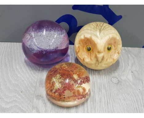 CAITHNESS PAPERWEIGHT TOGETHER WITH HAND CARVED ALABASTER OWL PAPERWEIGHT PLUS ONE OTHER