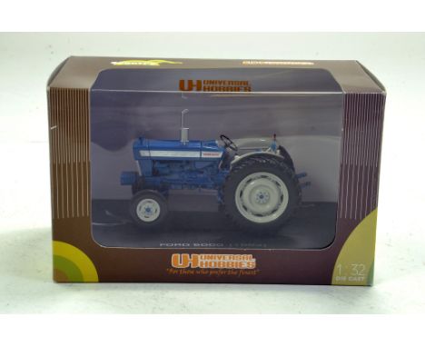 UH 1/32 Ford 5000 Tractor. Looks to be near mint, likely to have not been previously unboxed nor displayed with original box/