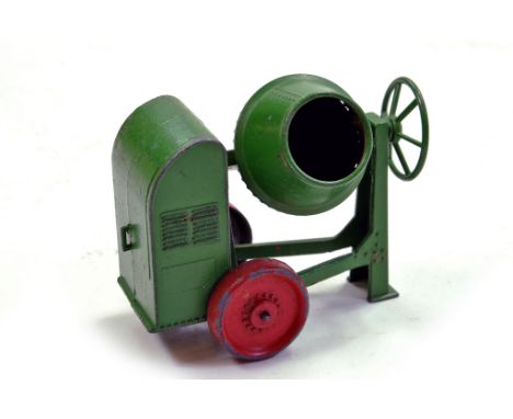 Lesney large scale cement mixer in green. Generally very good.