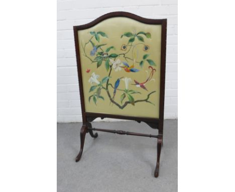 Early to mid 20th century mahogany framed fire screen with a silk needlework panel 89 x 53cm 