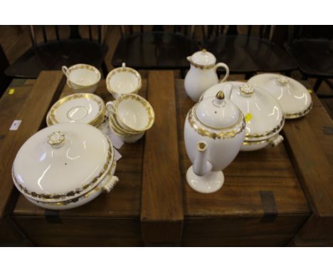 Wedgwood tea and coffee service, 'Whitehall' pattern