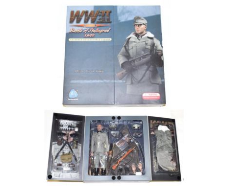 Did Corporation 1:6 Scale WWII Battle Of Stalingrad 1942 Major Erwin Konig (E box E)