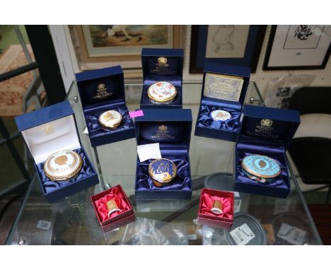 Collection of Boxed Royal Worcester lidded pill pots 