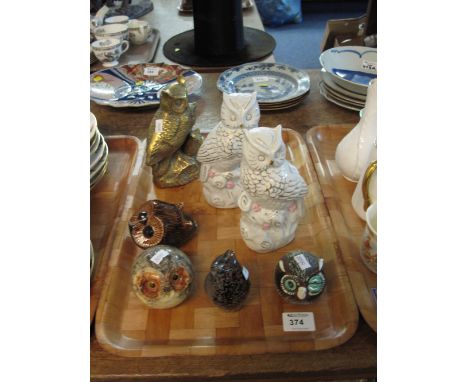 Tray of assorted ceramic glass and brass owls.