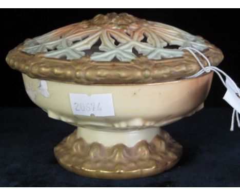 Lock & Company Worcester bowl with reticulated pierced cover. Printed marks to base.