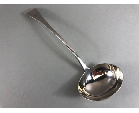 Large Silver William IV hallmarked ladle, hallmarked for London 1833 and by maker Johnathan Hayne approx 33cm in length and 1