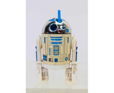 Star Wars - Palitoy - Kenner - A loose vintage 3¾" Star Wars 'Last 17' action figure 'R2-D2 (With Pop-Up Lightsaber)'. The fi