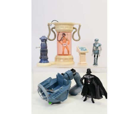 Star Wars - Hasbro - A group of unboxed Star Wars figures and accessories including Luke Skywalker in Echo Base Bacta Tank wi