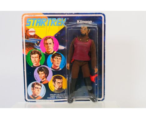 Mego - A carded vintage Mego #51200/7 Star Trek 'Klingon' 8" action figure. The figure appears to be in Mint condition, in Go