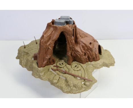 Star Wars - Kenner -  A vintage unboxed Kenner Dagobah playset. The playset is marked marked CPG ,LFL 1981 Kenner to undersid