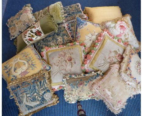 A superb collection of luxury decorative cushions to include pairs and tapestry examples; to include seven pairs and two sing
