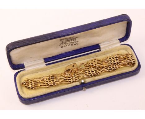 Gold six bar gate link bracelet stamped 9ct approx 10.8gm    Condition Report   Click here for further images, condition, auc
