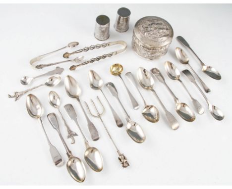 A collection of approx. 13 various silver spoons, hallmarked London between 1798 and 1861, a silver spoon with trefoil termin