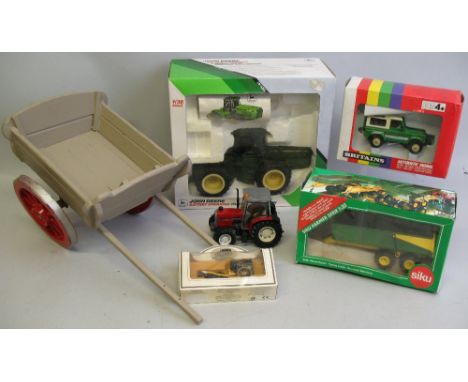 Various makers - quantity of farm models including Britains Land Rover County No. 9512, boxed, Ertl John Deere tractor, boxed