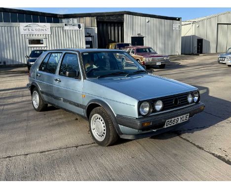 Registration: G669YLE VIN: WVWZZZ1GZLW156229 Milage Showing: 59,000 Transmission: Automatic MOT: No Number of Keys: 1 V5 on S