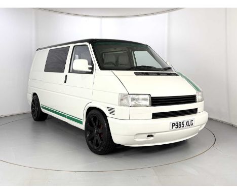 Registration: P985XUG VIN: WV1ZZZ70ZWH009637 Milage Showing: 260,000 Transmission: Manual MOT: 20/11/2025 Number of Keys:  V5