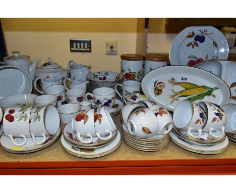 A NINETY ONE PIECE ROYAL WORCESTER EVESHAM DINNER SERVICE, comprising a souffle dish, seven ramekins, two oval  serving dishe