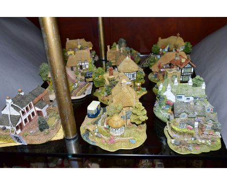 THIRTEEN LILLIPUT LANE SCULPTURES FROM THE COLLECTORS CLUB, with deeds where mentioned, comprising Yew Tree Farm 1987/88 (cer