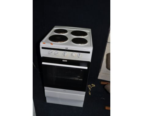 AN AMICA FOUR RING ELECTRIC COOKER 50cm wide ( untested due to bare cables)