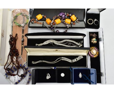 A BOX OF ASSORTED COSTUME JEWELLERY, to include seven white metal rings each set with cubic zirconia, stamped '925', approxim