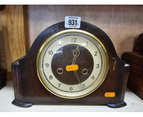 WOOD CASED MANTEL PIECE CLOCK