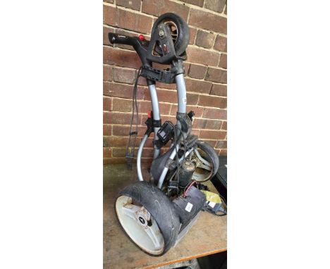 MOTORISED GOLF CADDY
