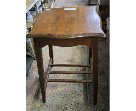 SIDE TABLE WITH RACK SHELF UNDER