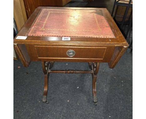 SMALL REPRODUCTION SOFA TABLE