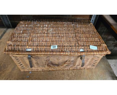 WICKER PICNIC HAMPER WITH CONTENTS