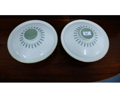 A pair of Royal Doulton tapestry pattern circular tureens with lids, (2) 