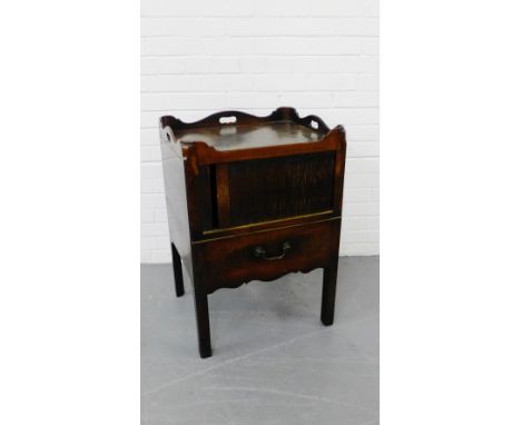 A George III mahogany commode with a square tray top above tambour front on square supports, 79 x 55cm