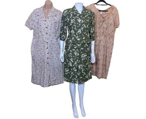 40s and later clothing to include a larger sized 1940s dress with floral print, 30s 50s/60s dresses with floral prints, a pri