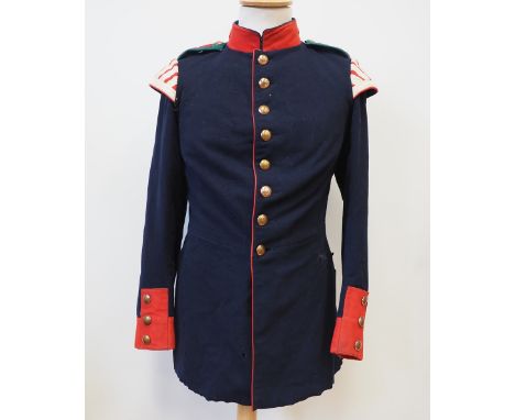 Baden: Waffenrock eines Musikers der 6. Komp. 6. Badisches Infanterie-Regiment „Kaiser Friedrich III.“ Nr. 114.Dunkelblaues T