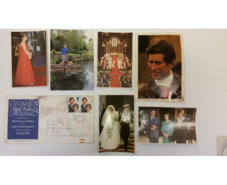 POSTCARDS, mixed selection, 1920s onwards, some more modern issues, inc. untorn books of postcards (2); royalty, portraits, c