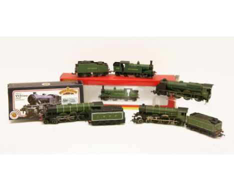 A collection of model railway locomotives, to include a boxed Hornby 'Southern', a Bachmann Branch-Line 'Gresley V1/3', a Hor