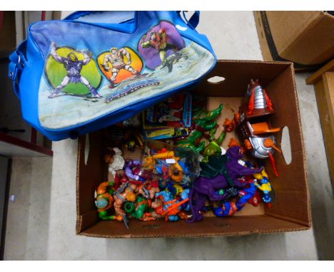 20 Original Masters of the Universe Mattel He-Man figures plus Battlecat with armour, Panthor with body armor and Stridor wit